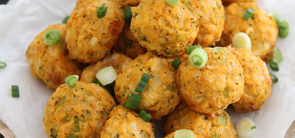 Buffalo chicken broccoli cheddar bites